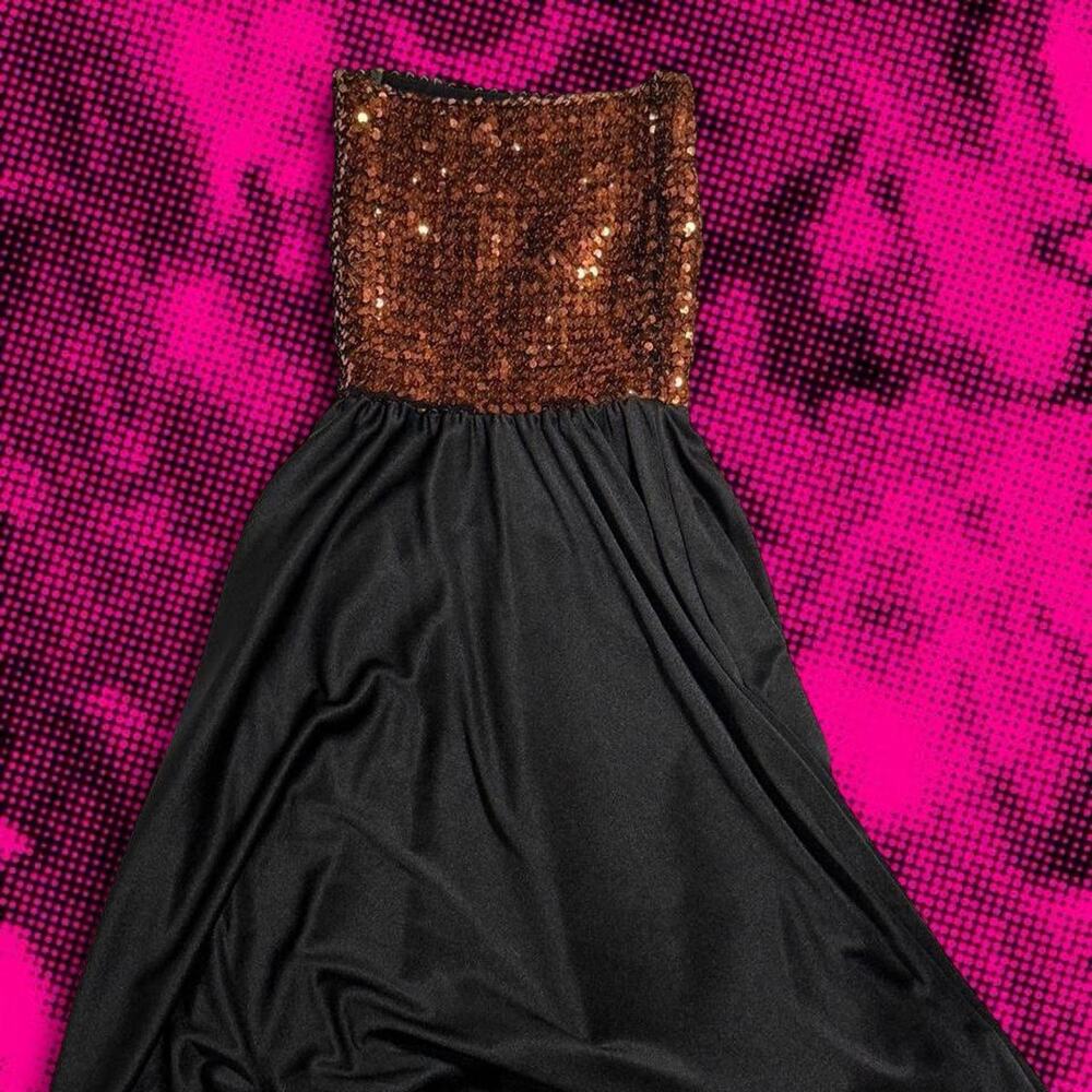 Black bronze slightly on